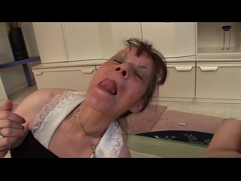 ❤️ Ogogo ababili nomkhulu oyedwa banabathathu Zokubhebhana ku-zu.mypornpics.ru ️❤